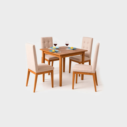 Juego de comedor Turin 4 puestos puestos en madera maciza color natural, sillas tapizadas color beige, fotografía sobre fondo blanco, ideal para visualizar la combinación de estilos y colores - All Star muebles